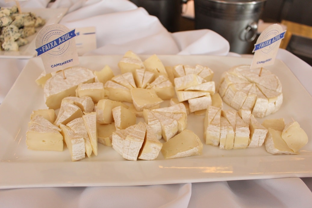 queijo-faixa-azul-camembert